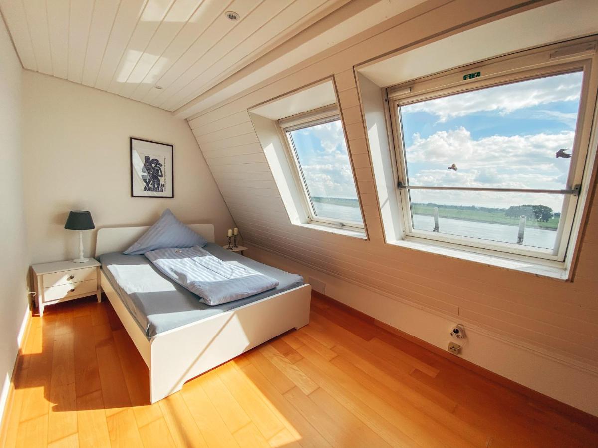 Rheinloft 3 - Grosse Giebelwohnung Mit Dachterrassen An Der Rheinpromenade Emmerich am Rhein Esterno foto