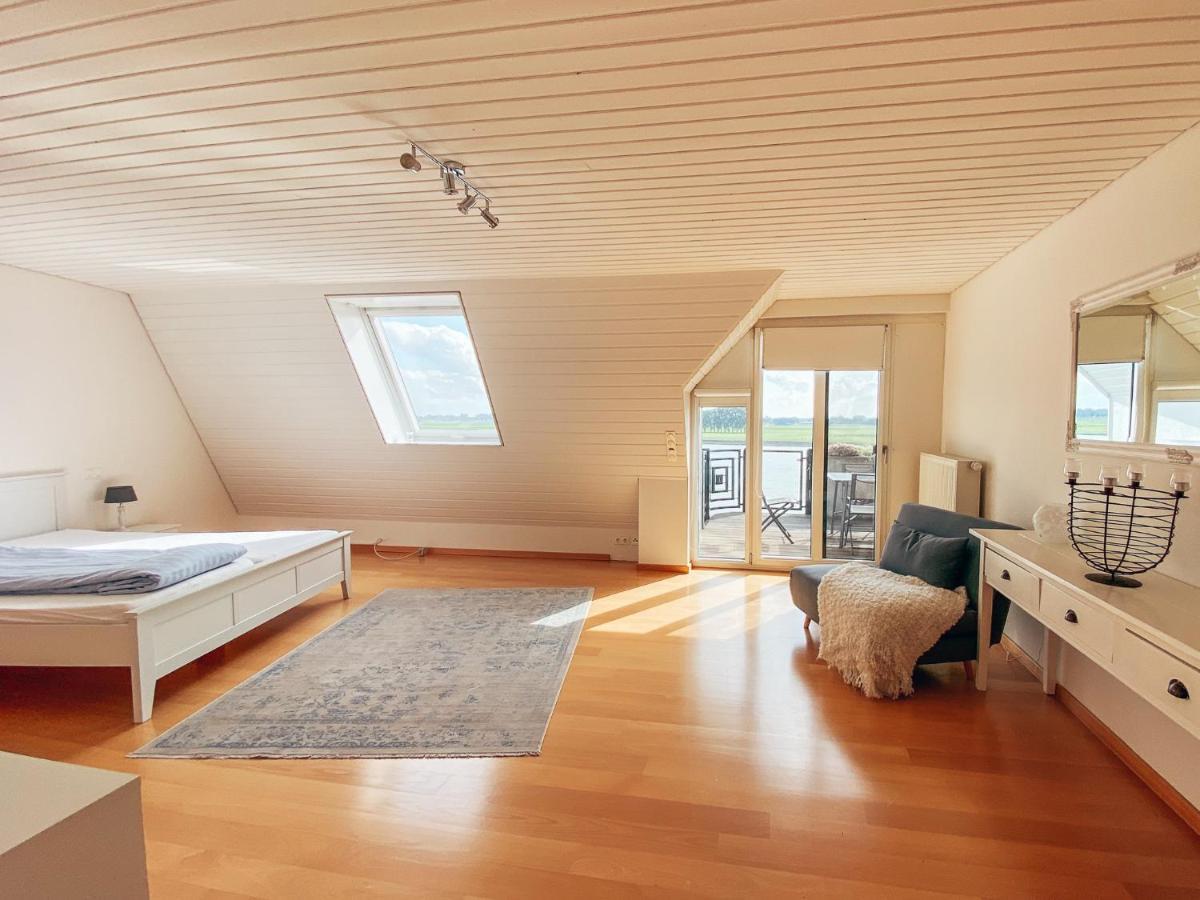 Rheinloft 3 - Grosse Giebelwohnung Mit Dachterrassen An Der Rheinpromenade Emmerich am Rhein Esterno foto